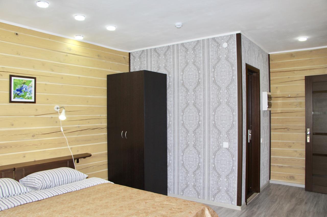 Kvetky Yablyni Hotel Sutoki Exterior foto