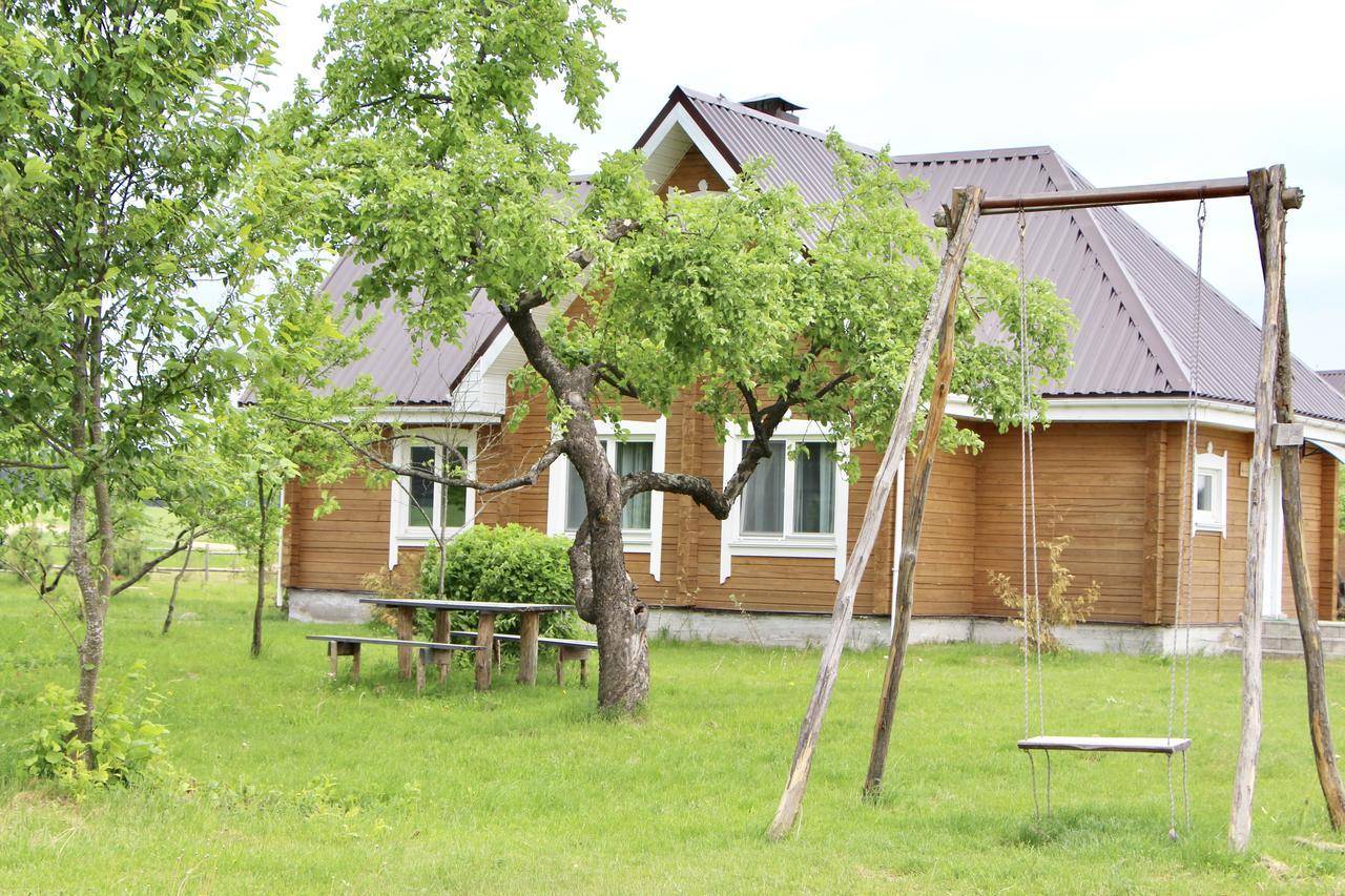 Kvetky Yablyni Hotel Sutoki Exterior foto